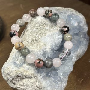 Bracelet de lithothérapie en pierres naturelles | avec conscience et intention | L'atelier Lune & Essence